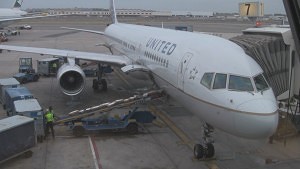 United Airlines 757
