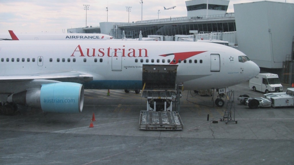 Austrian Airlines 767-300
