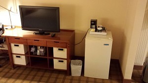 TV and bins. LAX Four Points by Sheraton.