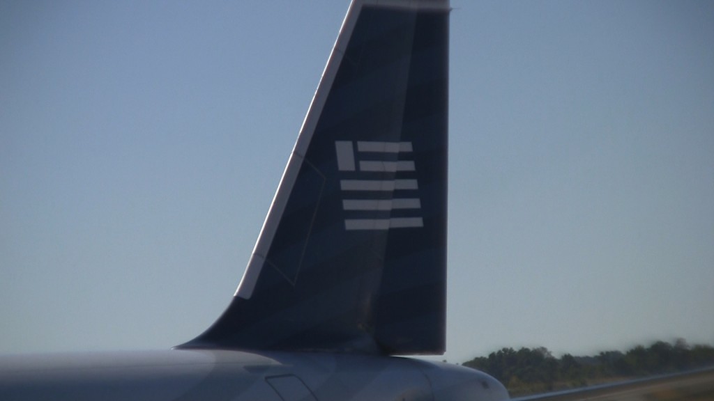 US Airways tail on AA A320
