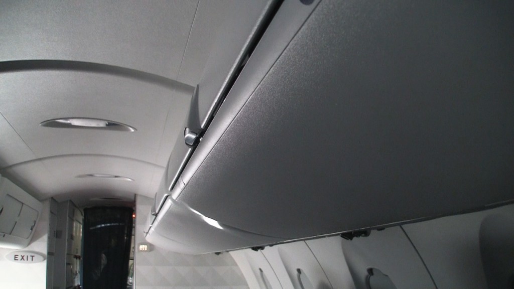 Delta Airlines First Class Luggage overhead