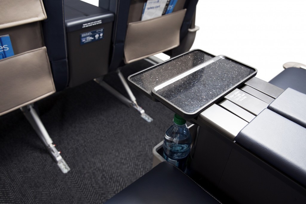United Airlines First Class console