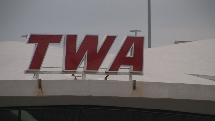 One More Chance To Tour The TWA Flight Center At JFK - modhop.com