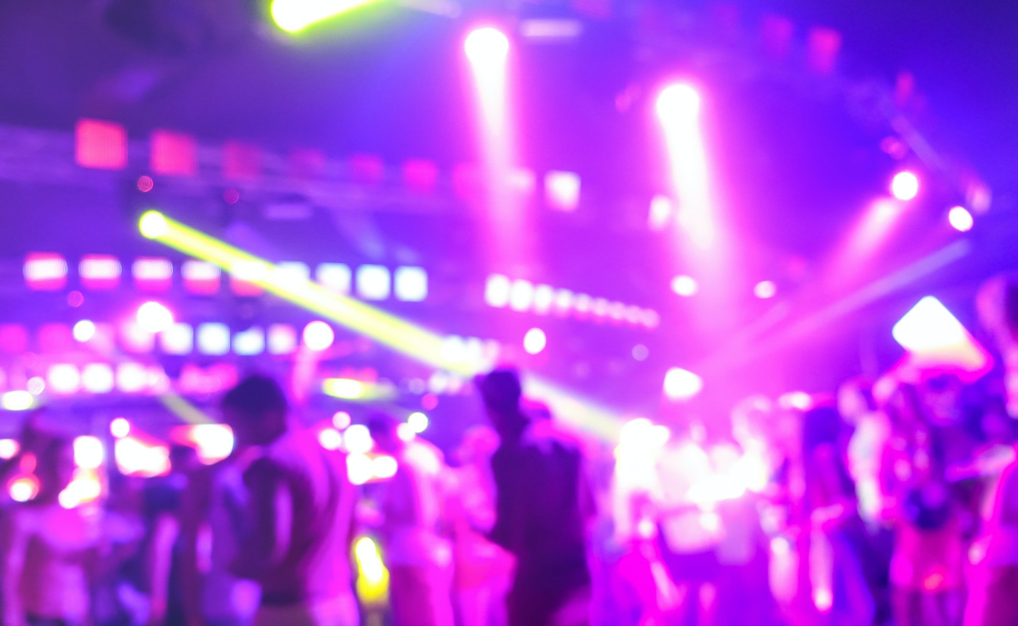 10 Great Cities for Nightlife