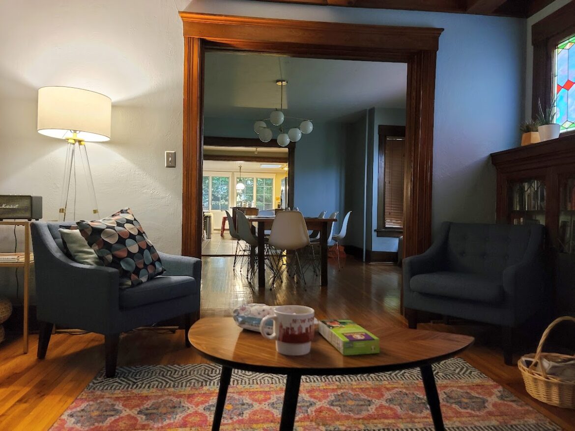 Upgrade your space with an Airbnb monthly discount