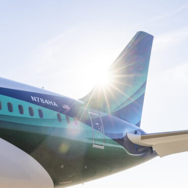 alaska airlines europe flights 2026 aboard this 787-9 dreamliner