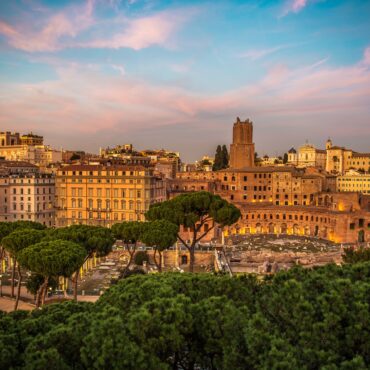 City of rome . Fly Alaska Airlines Rome Premium Class on new route from Seattle