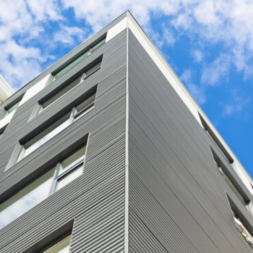 spark by hilton review - mid scale hotel exterior