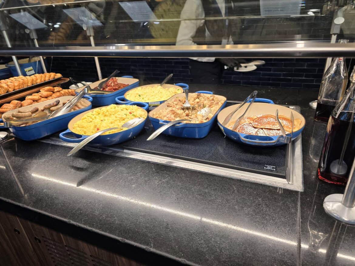 To hit this breakfast buffet check the Centurion Lounge guest rules 2026 update
